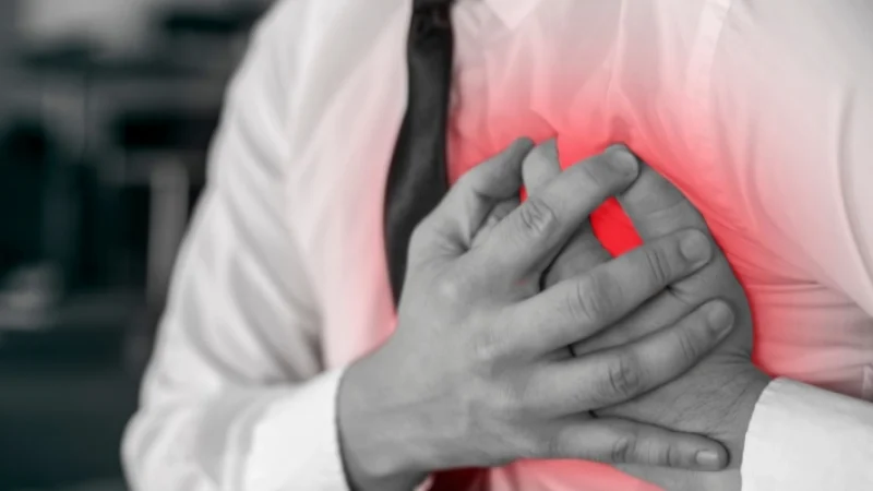heart attack | علت تپش قلب در جوانان